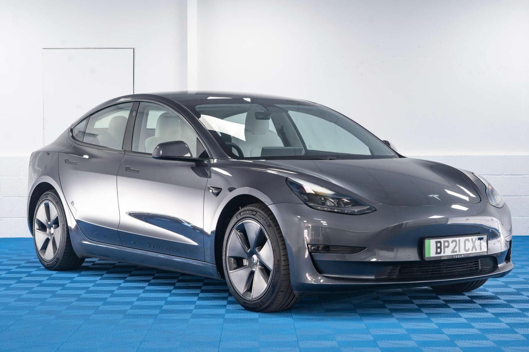 2021 Tesla model 3 dual