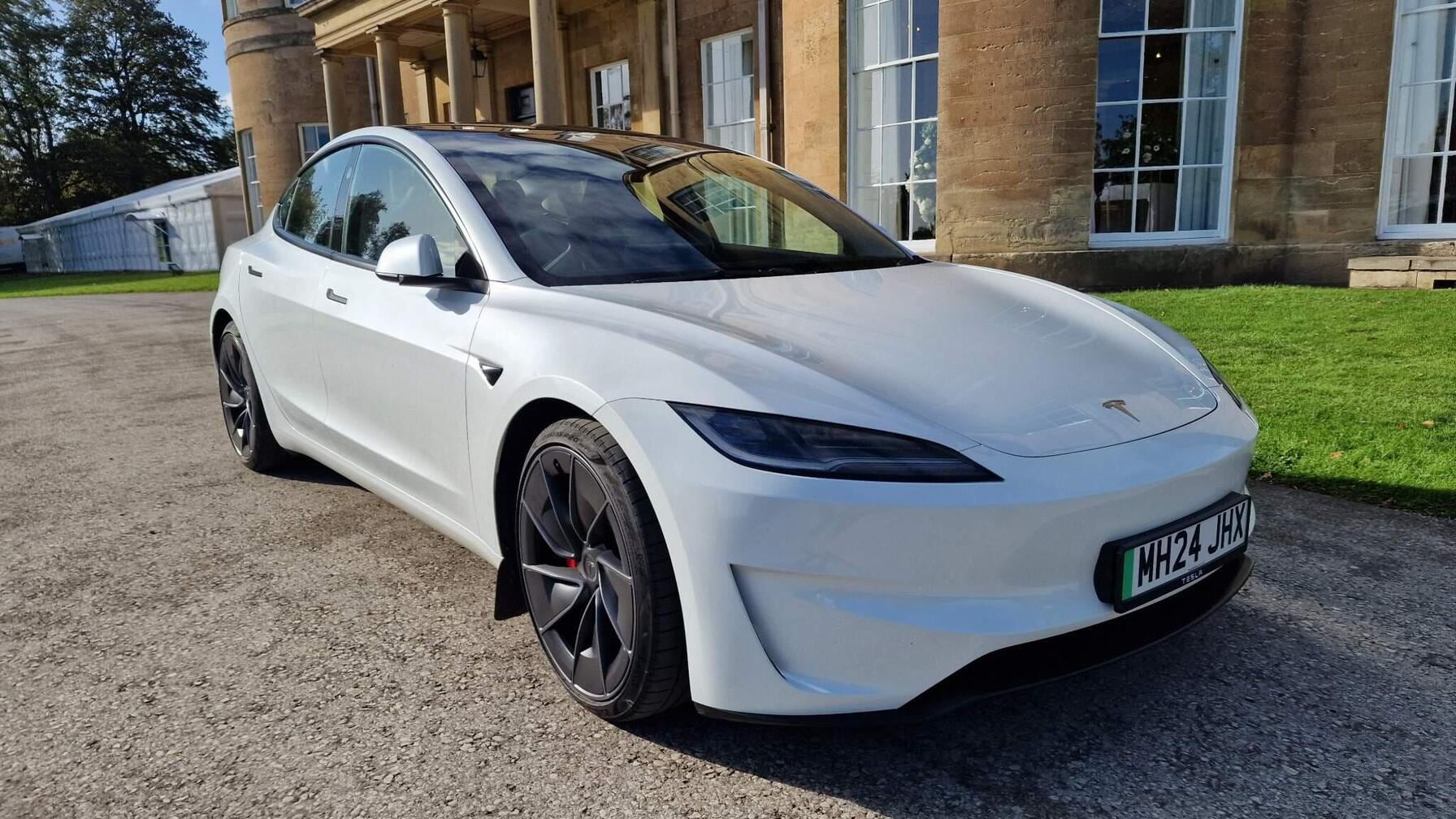 2024 Tesla model 3 dual
