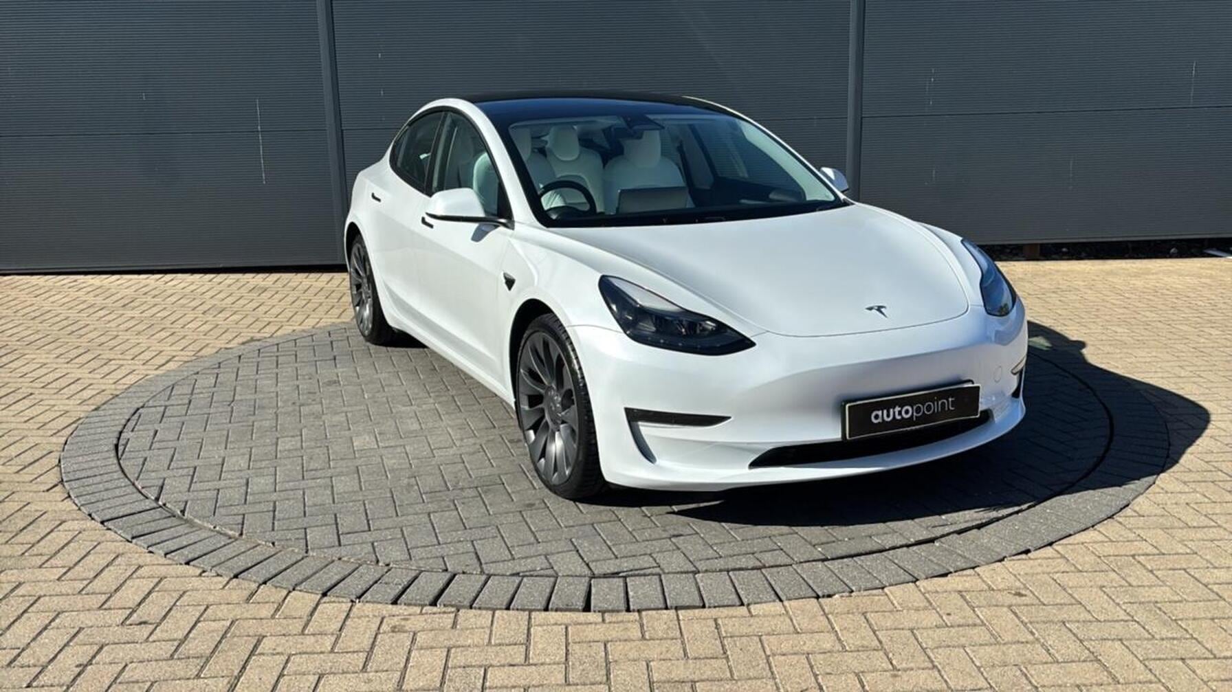 2023 Tesla model 3 dual
