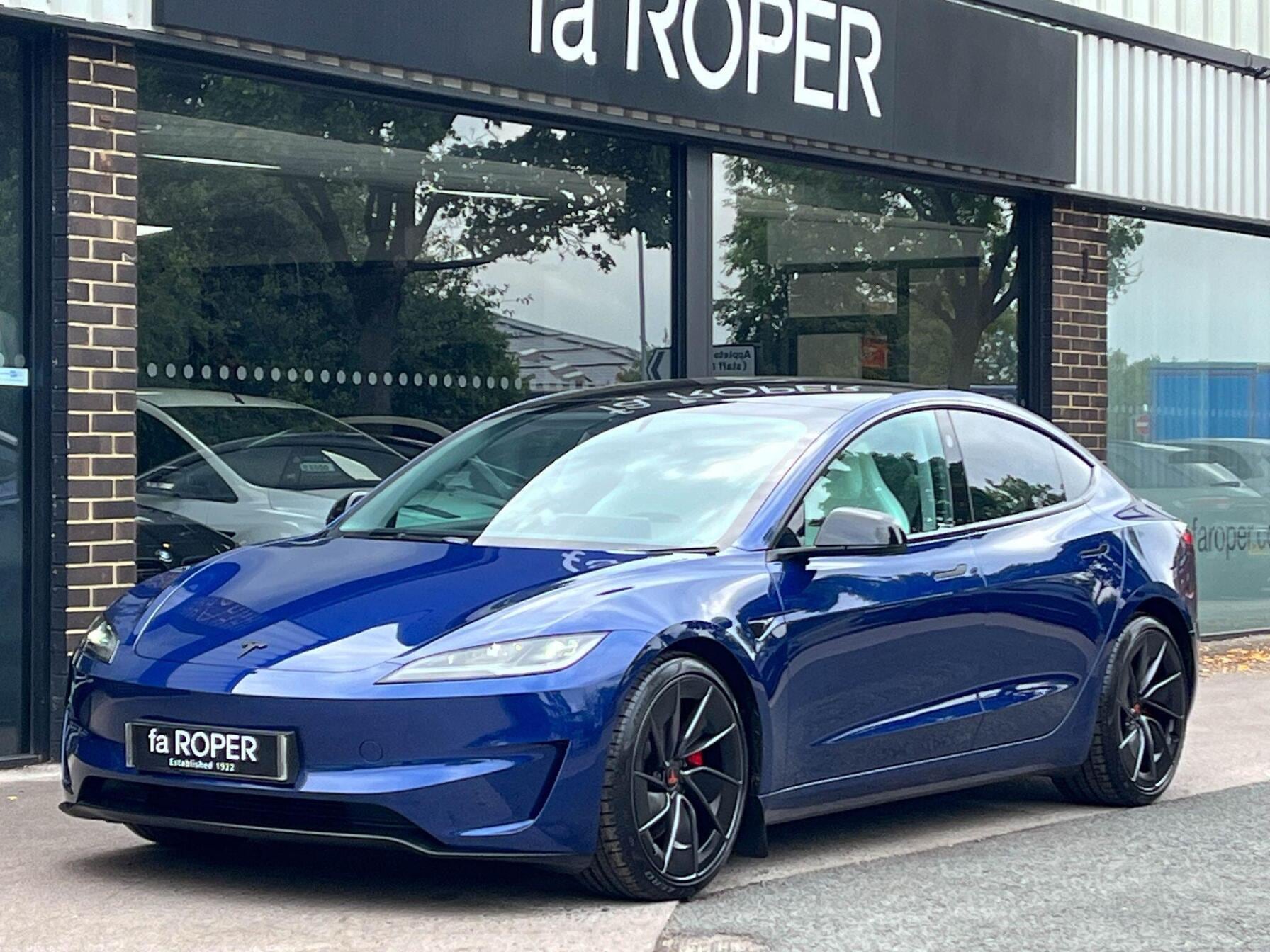 2024 Tesla model 3 dual