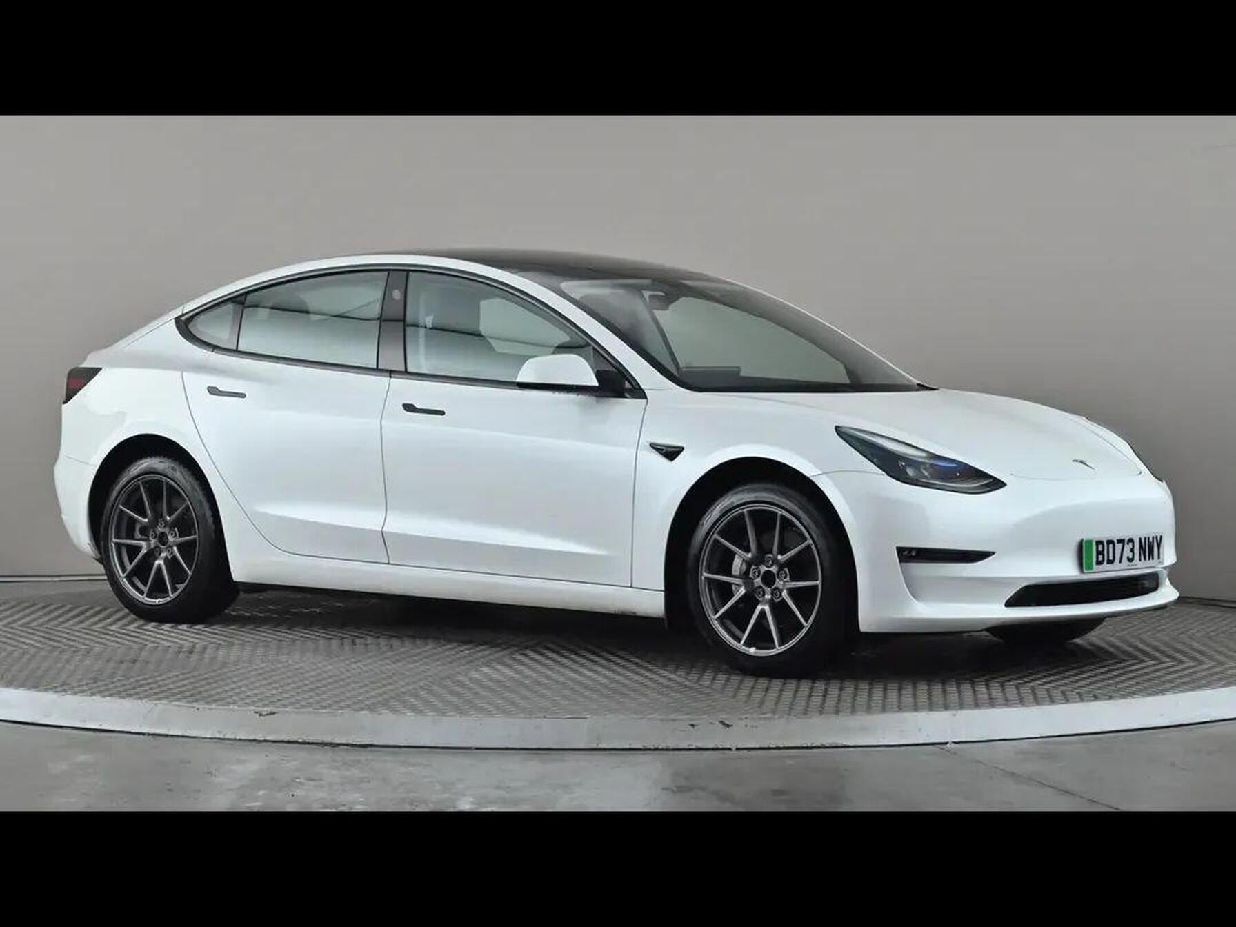 2023 Tesla model 3 long