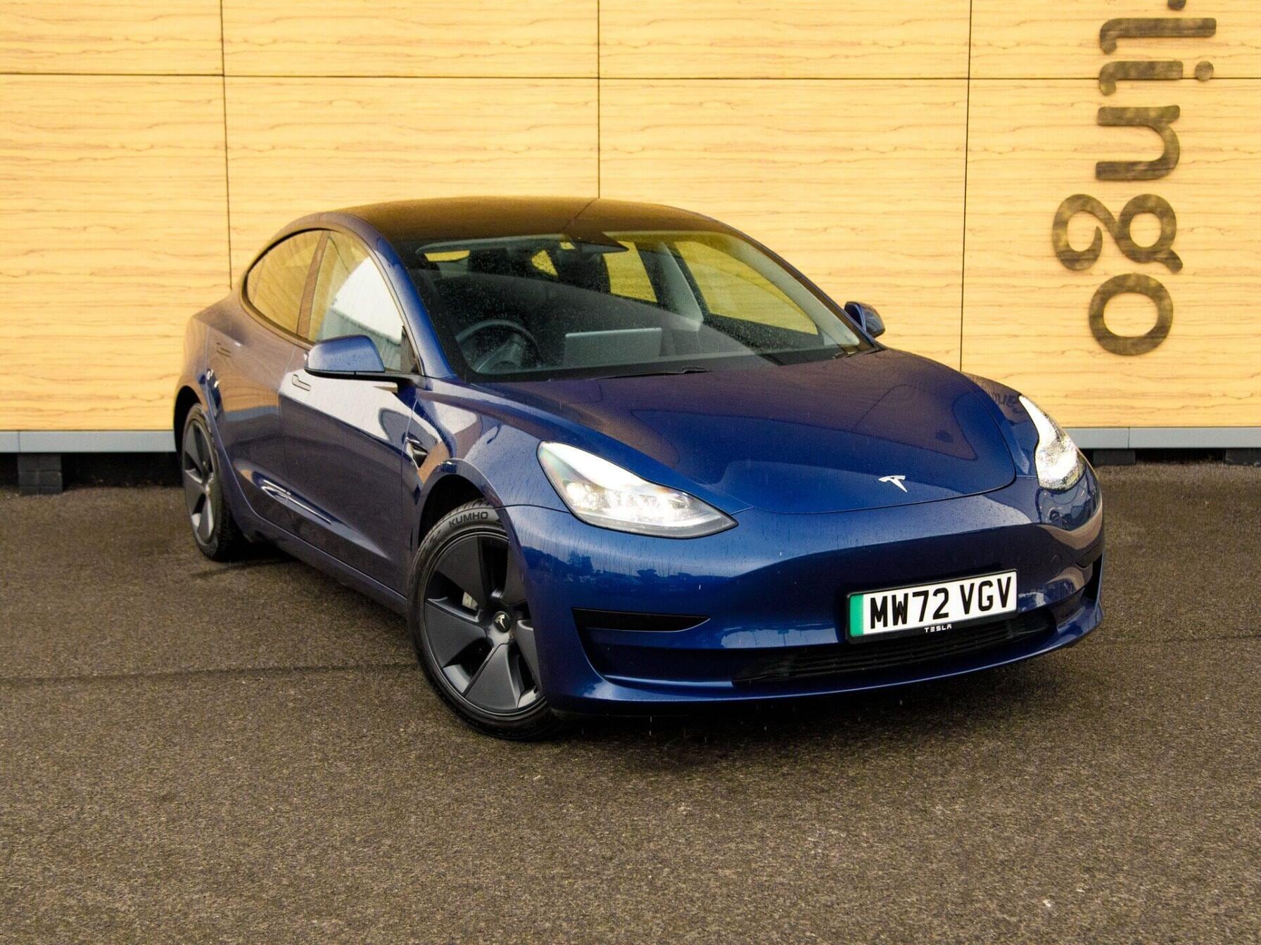 2022 Tesla model 3 auto