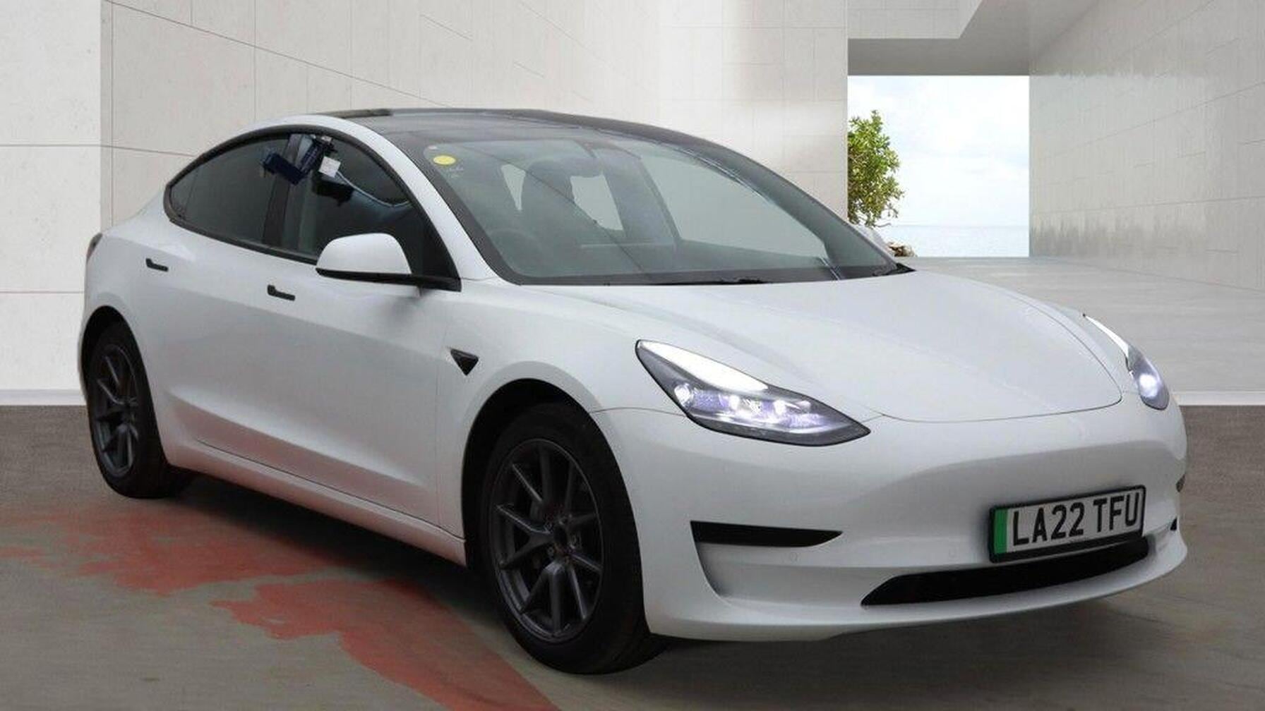 2022 Tesla model 3 auto
