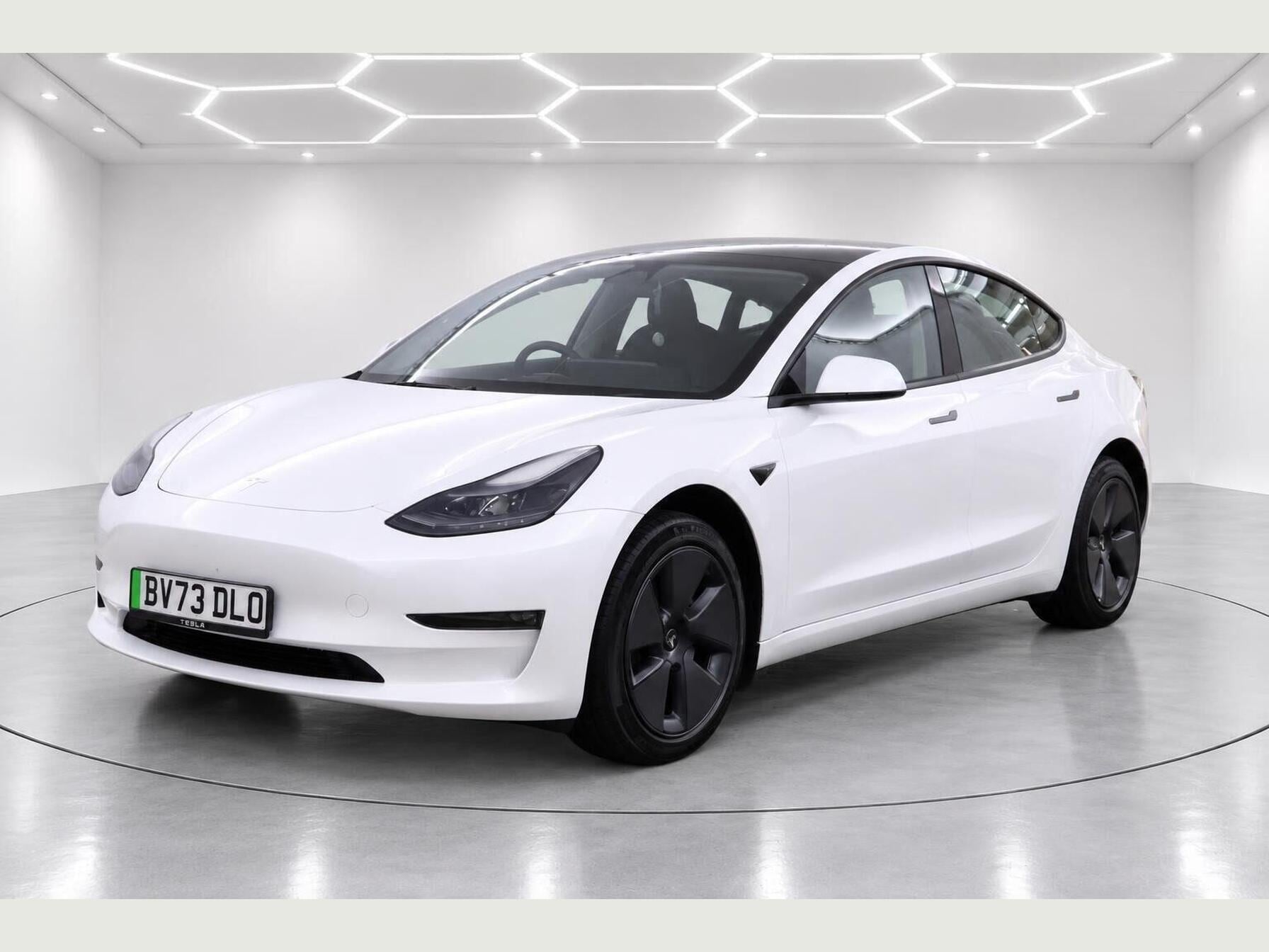 2023 Tesla model 3 long