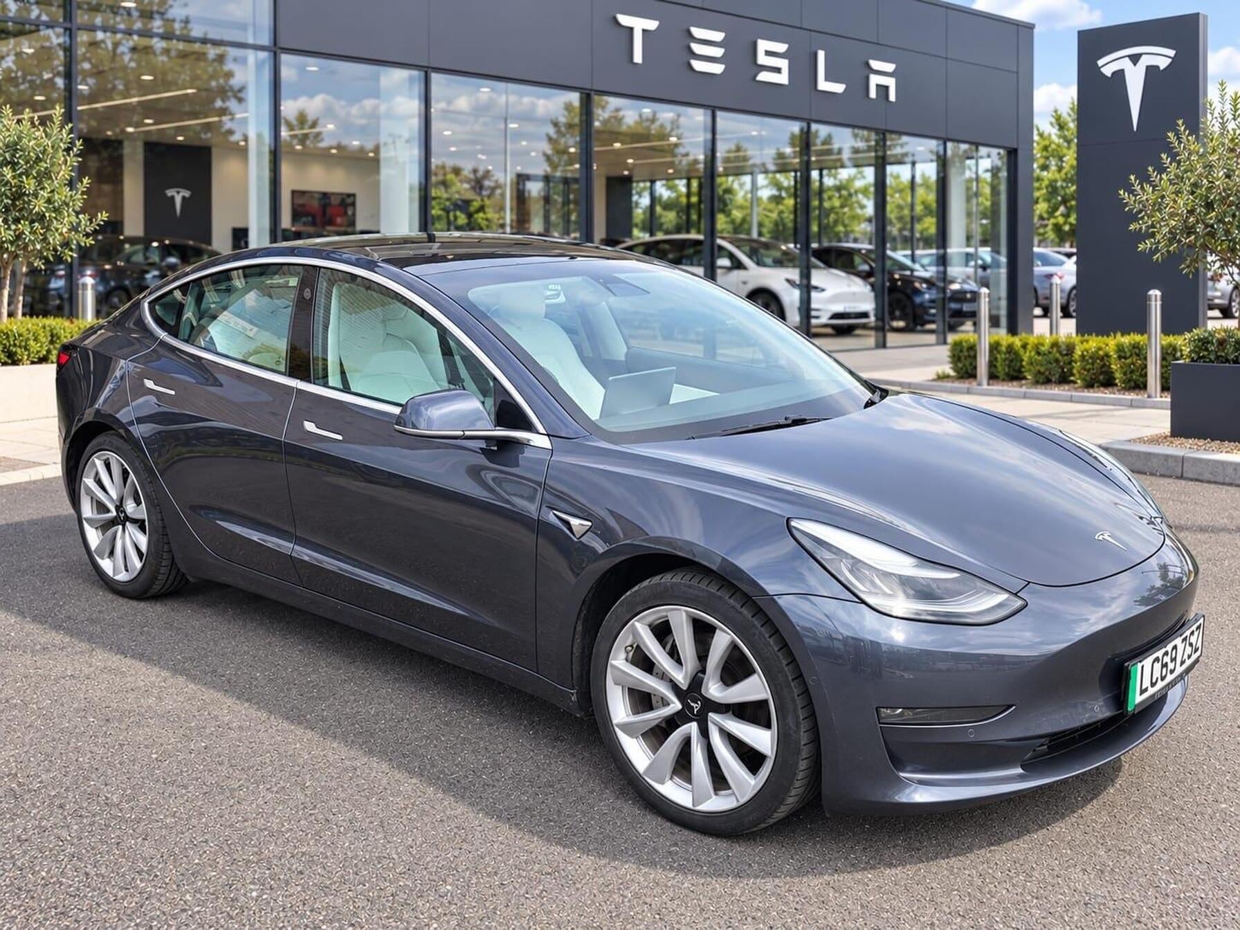 2020 Tesla model 3 dual